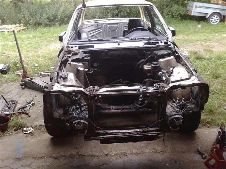 BMW e30 Coupé solgt billede 4