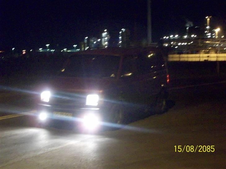 Chevrolet astro van AKA ."Bangbus". billede 2