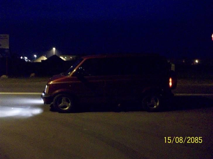 Chevrolet astro van AKA ."Bangbus". billede 3