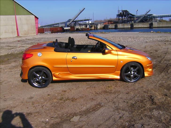 Peugeot 206cc - Sådan ser min peugeot ud idag! billede 1