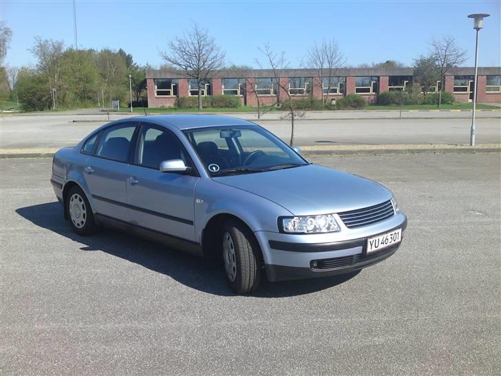 VW Passat 3B Limousine SOLGT billede 9