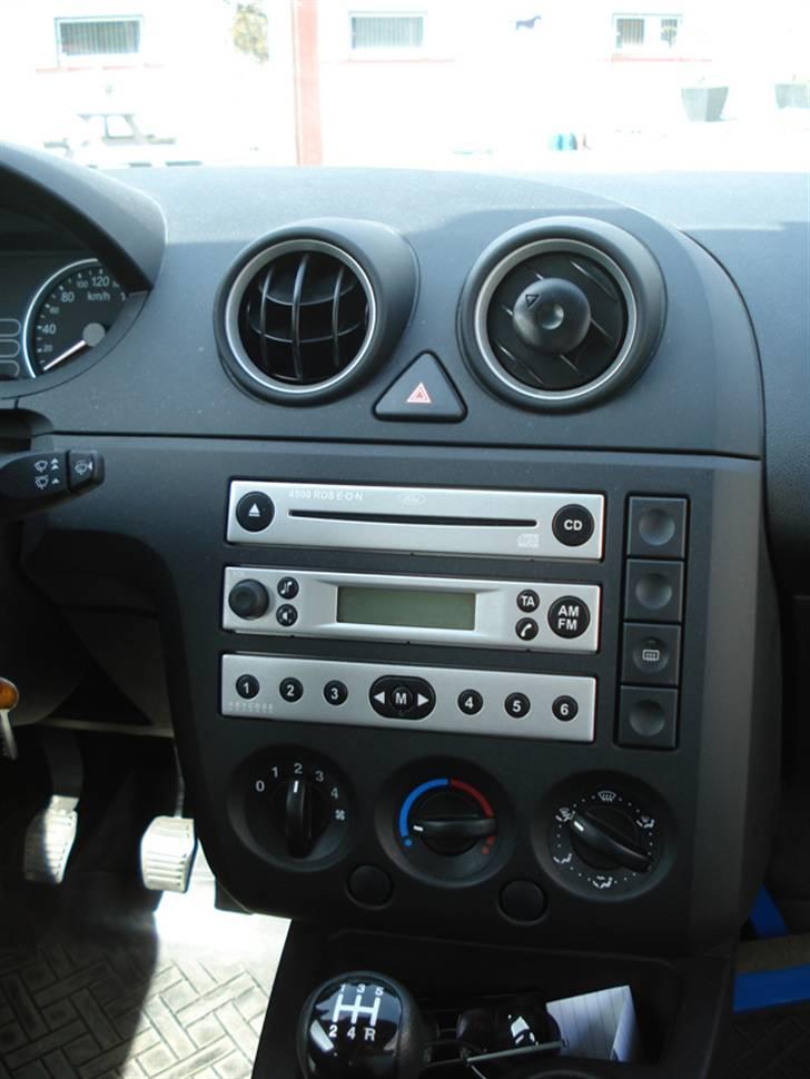 Ford Fiesta *Solgt* billede 8