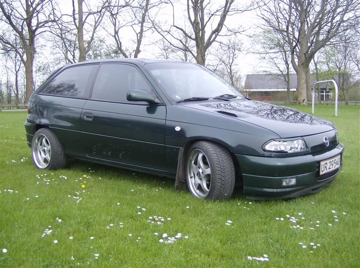 Opel astra 2.0 16v GSI billede 1