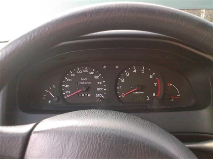 Nissan almera N15 billede 9