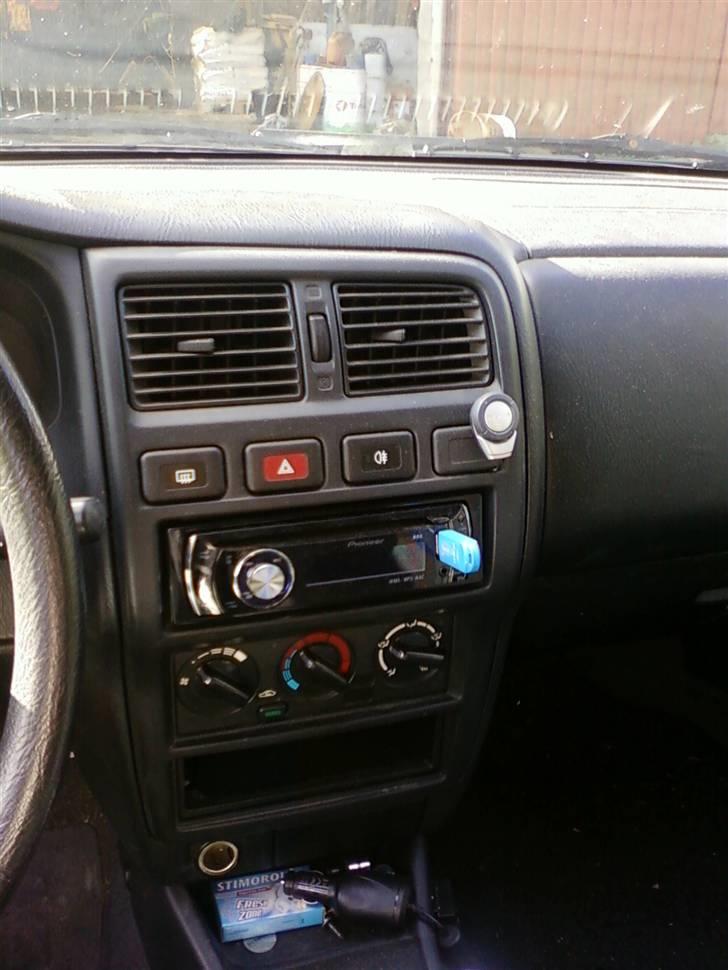 Nissan almera N15 billede 12