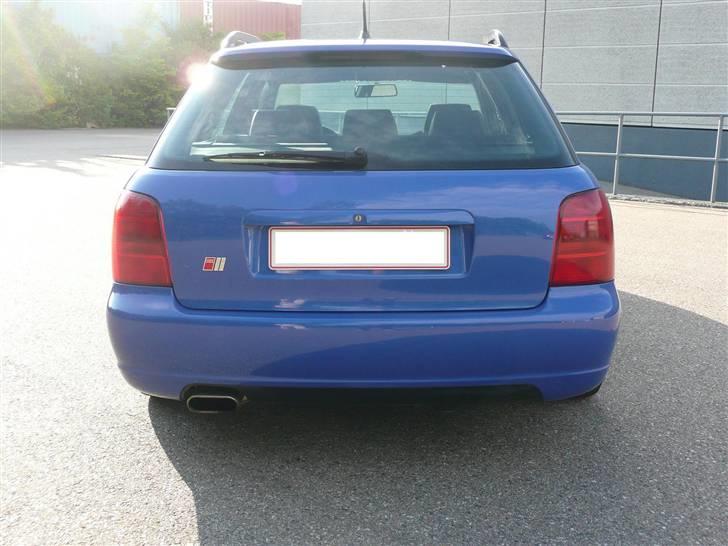 Audi S4 - Baglygterne er tilsalg! billede 6