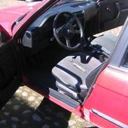 BMW 316i (E30)