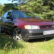 Toyota carina e