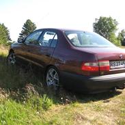 Toyota carina e