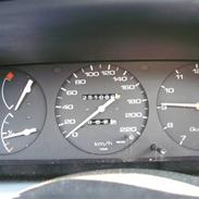 Nissan Primera 2,0 Jubilee