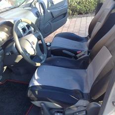 Mitsubishi Lancer 1.3 Gli