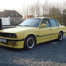 BMW E30 325I M-tech I