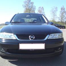 Opel Vectra B - Total skadet