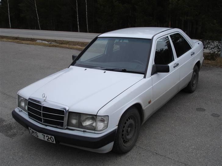 Mercedes Benz 190 billede 1