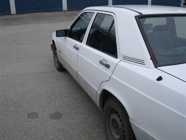 Mercedes Benz 190 billede 7