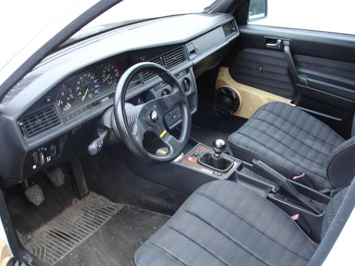 Mercedes Benz 190 billede 13