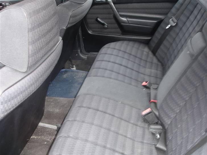 Mercedes Benz 190 billede 16