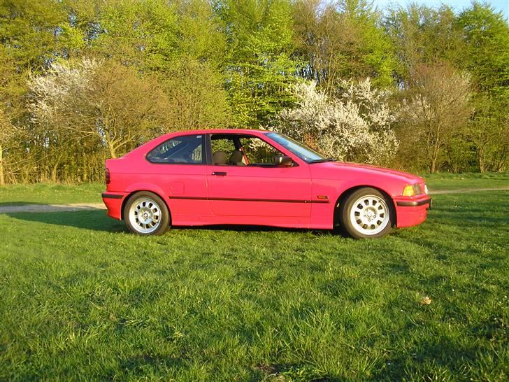 BMW 316i Compact billede 3