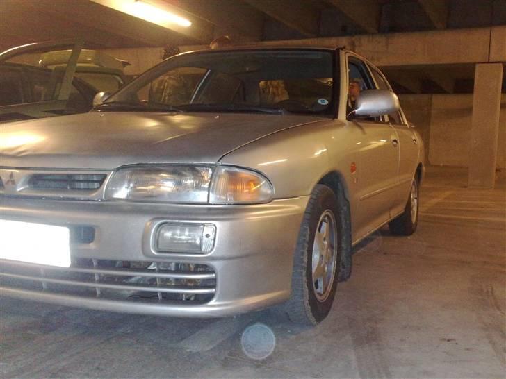 Mitsubishi Lancer 1.3 Gli - Dagen efter jeg fik den :P billede 1