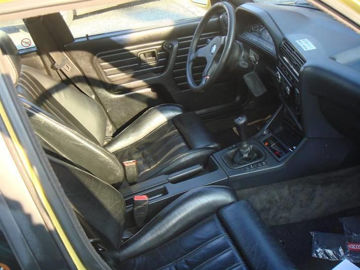 BMW E30 325I M-tech I billede 5