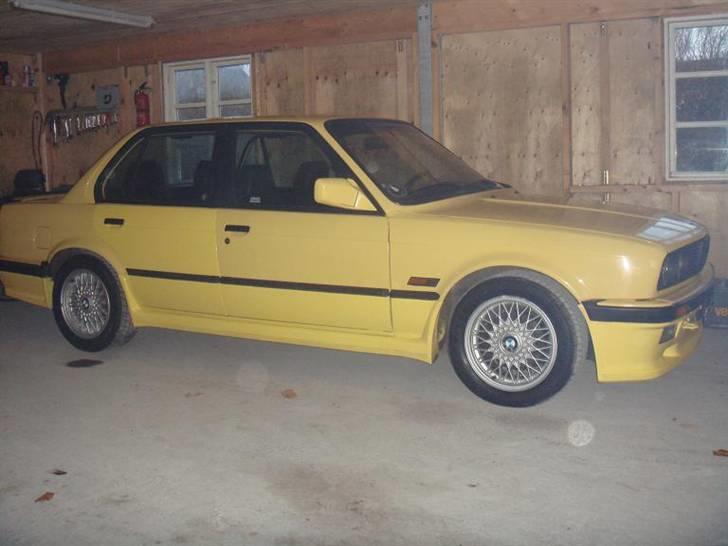 BMW E30 325I M-tech I billede 11