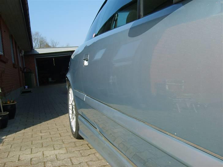 Opel Calibra 2,0 16v SOLGT - Ja her ser man lidt af effekten igen  (Rullet bagskærme) =) billede 6