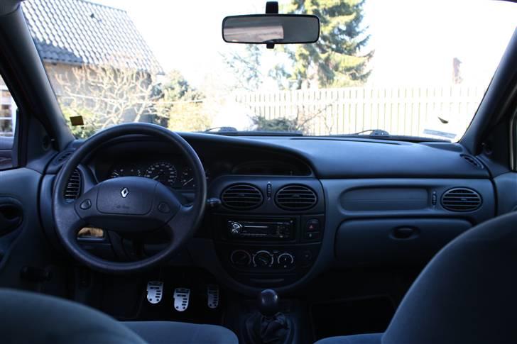 Renault Megane 1.6e billede 18