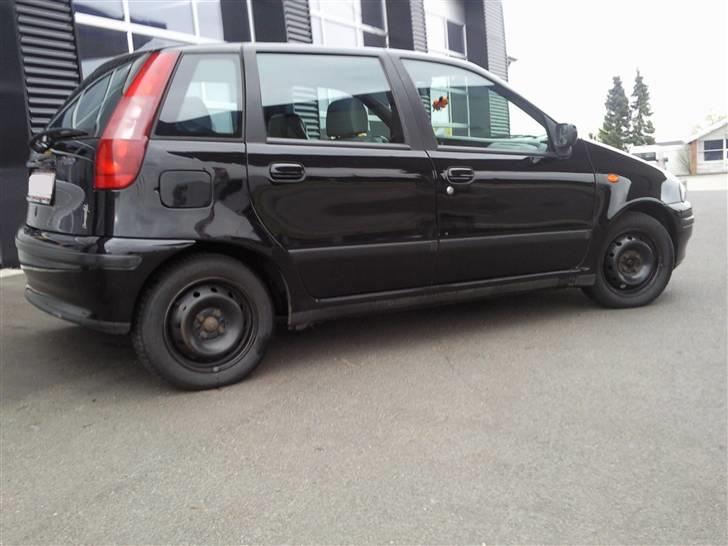 Fiat Punto 176 SOLGT!! billede 3