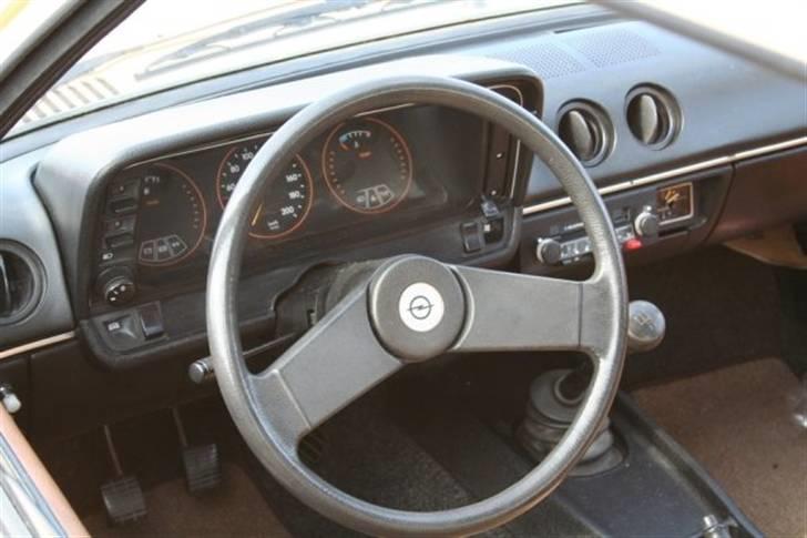 Opel Ascona 1,6S billede 19