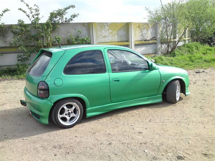 Opel Corsa 16V SOLGT billede 10