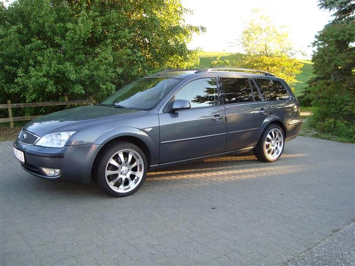 Ford Mondeo ~TDCI 2,0~ - Nu med nye sko...! billede 1