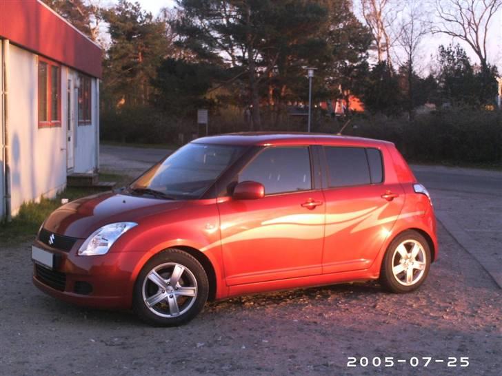 Suzuki swift billede 2