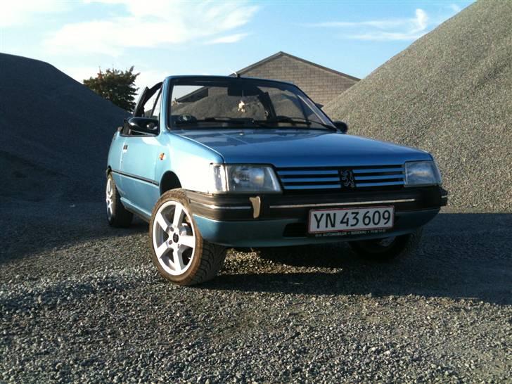 Peugeot 205 CJ Cabriolet billede 9