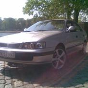Toyota Carina E