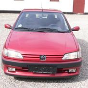 Peugeot 306