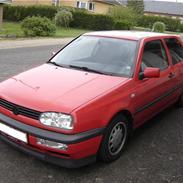 VW  Golf - Rolling Stone