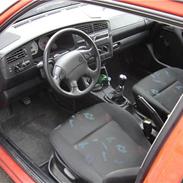 VW  Golf - Rolling Stone