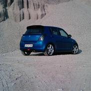 Suzuki SWIFT 1.5 GLX         BLÅ