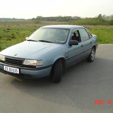 Opel vectra *SOLGT*