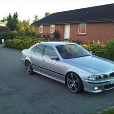BMW e39 523 steptr. (solgt)