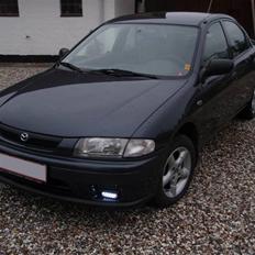 Mazda 323 BA Sedan 1,5 GLX