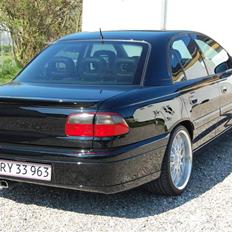 Opel Omega B MV6 (solgt)