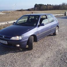 Peugeot 306