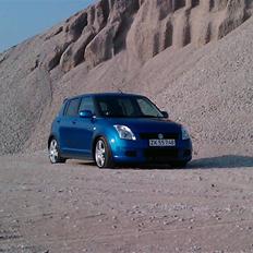 Suzuki SWIFT 1.5 GLX         BLÅ