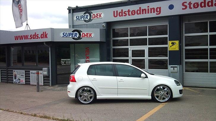 VW Golf V GT SPORT - Ved Superdæk i Rødovre  billede 8