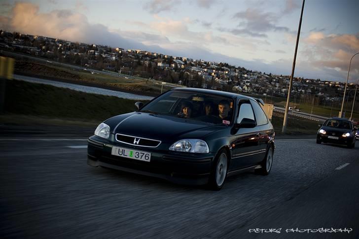 Honda Civic VTi [SOLGT] - Picture taken 25. April 2009, after i fixed it from the crash. billede 10