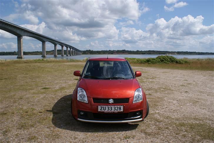 Suzuki Swift GLS 1,5 billede 5