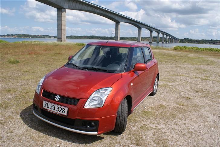 Suzuki Swift GLS 1,5 billede 6