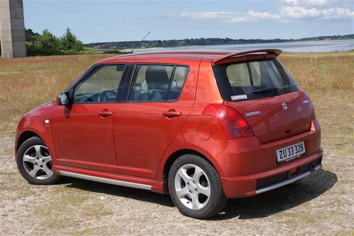 Suzuki Swift GLS 1,5 billede 8