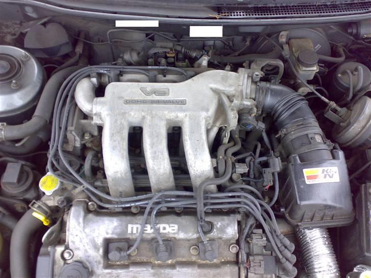 Mazda 626 2,5i-V6 GT CC  - V power, det lyder for godt billede 14